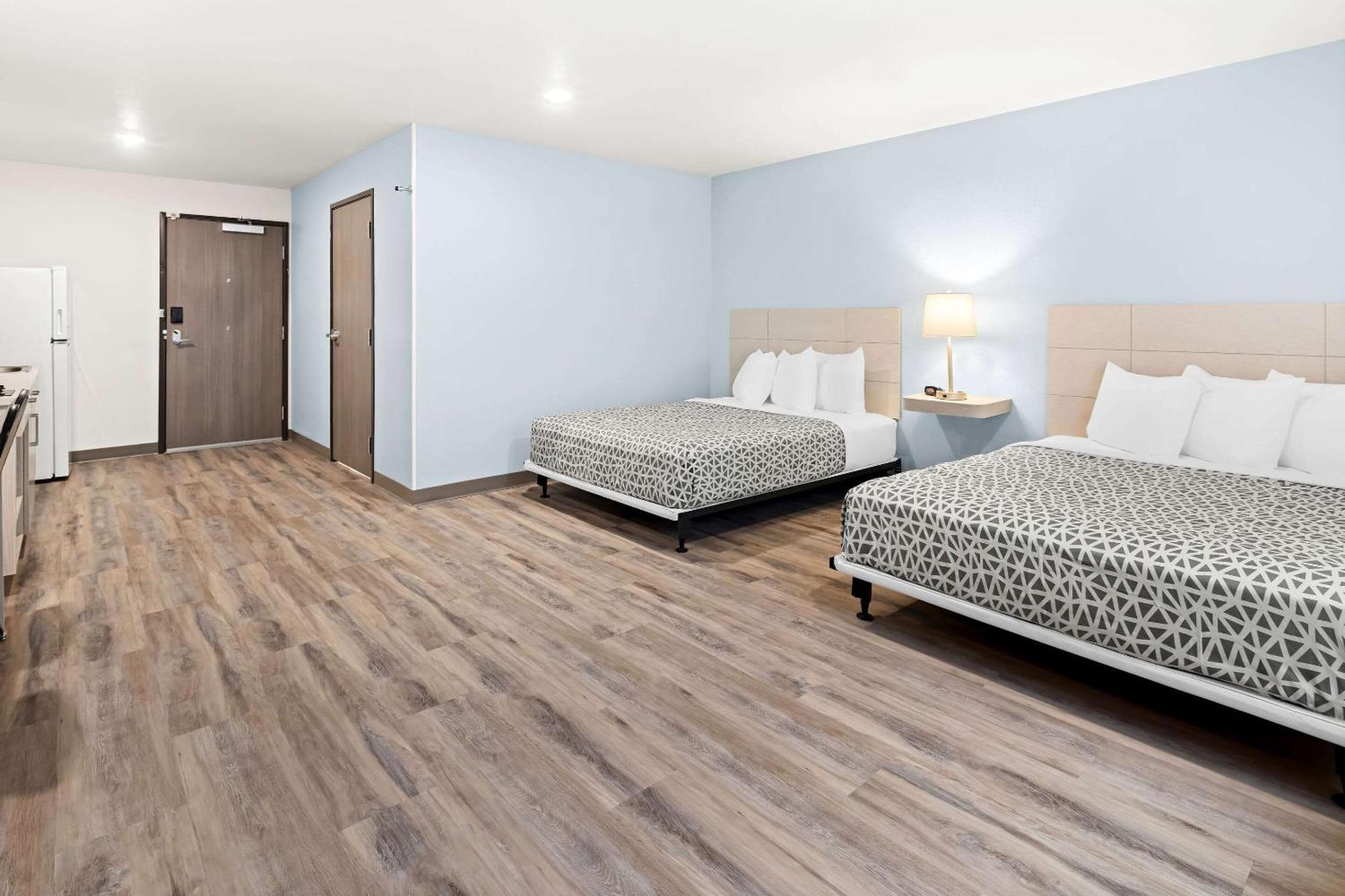 Woodspring Suites Billings Exterior photo