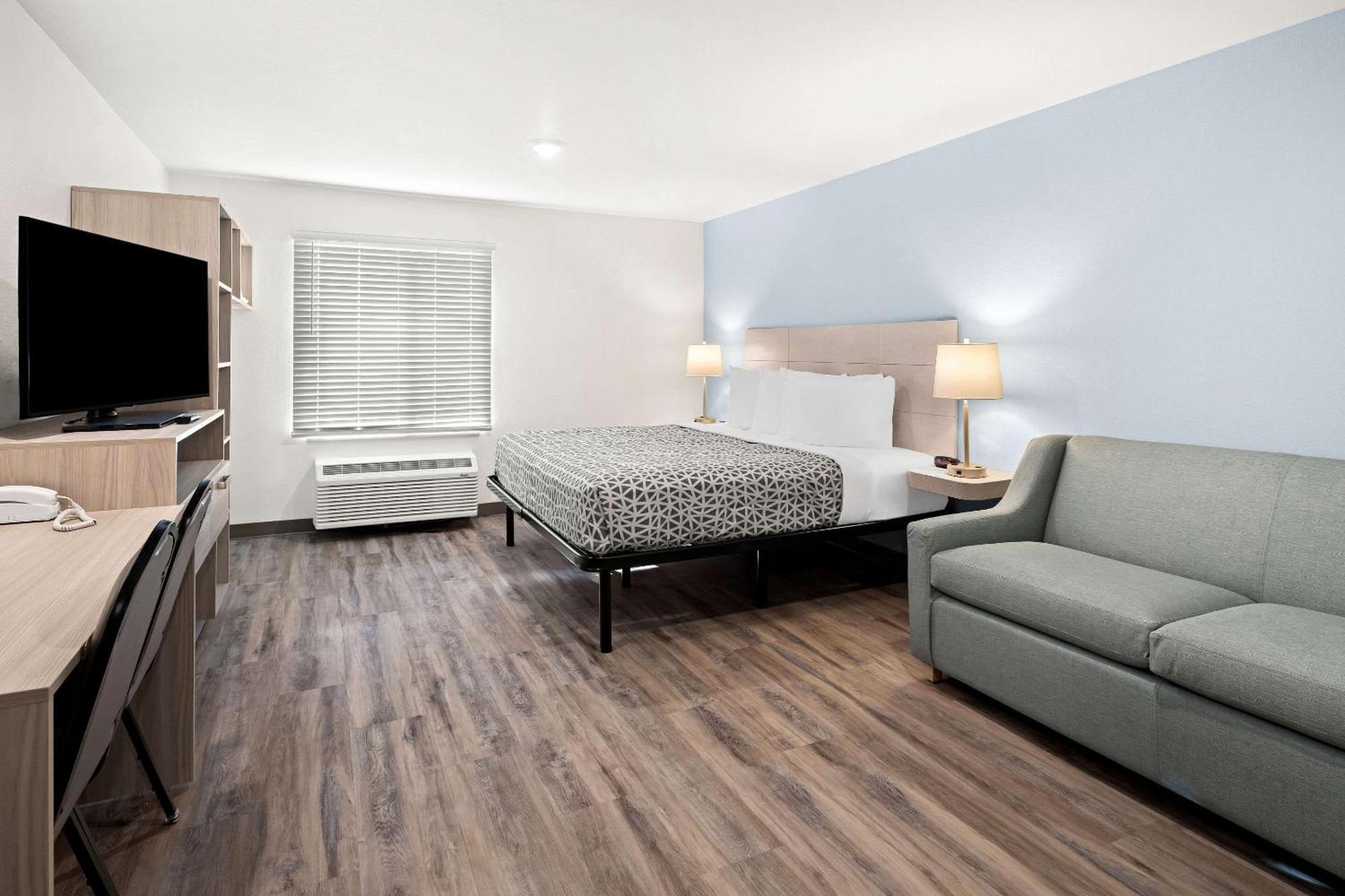 Woodspring Suites Billings Exterior photo
